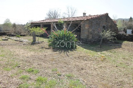 Moradia independente à venda em M552