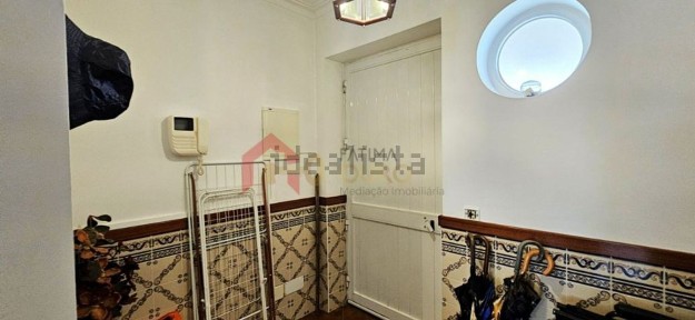 Apartamento T3 à venda em Sé e São Lourenço