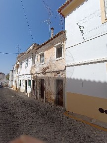 Apartamento T2 à venda na Rua das Alcoutinas, 22