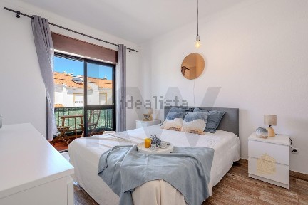 Apartamento T3 à venda na Rua José Pinto Ferreira s/n