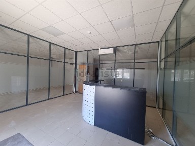 Arrendamento de espaço comercial em Esgueira
