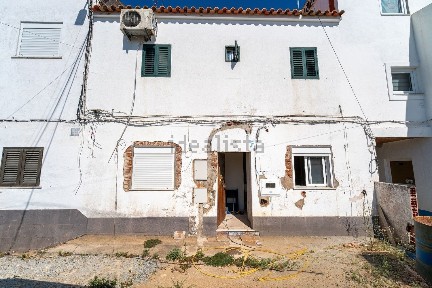 Apartamento T1 à venda no Beco do Barão de São Pedro