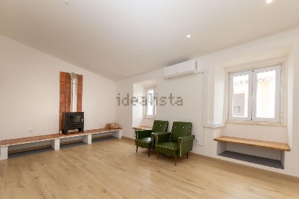 Apartamento T2 à venda na Rua do Arco do Zagalo, 5