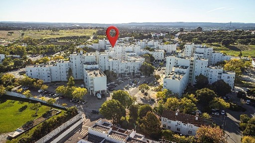Apartamento T2 à venda na Rua Doutor Fernando José Soares Pinheiro