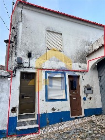 Apartamento T2 à venda em Santa Maria e Santo André