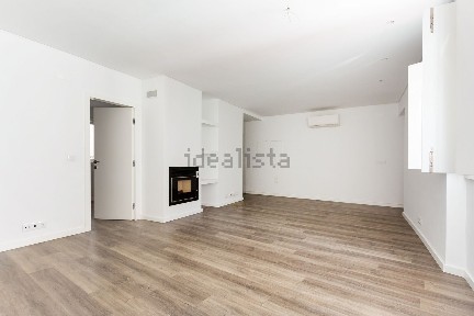 Apartamento T3 à venda na Rua João de Deus