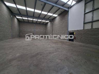 Arrendamento de armazém em Cacia