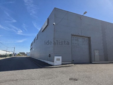 Arrendamento de armazém em Esgueira