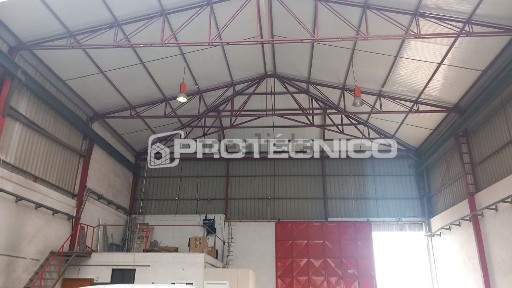 Arrendamento de armazém em Cacia