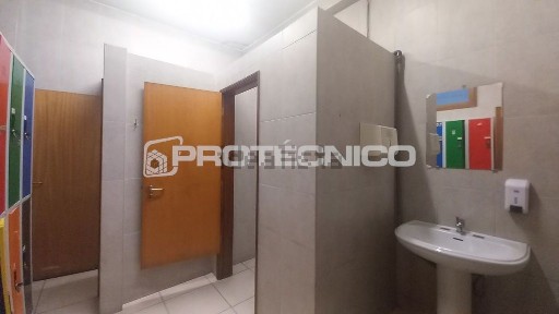 Arrendamento de armazém em Esgueira