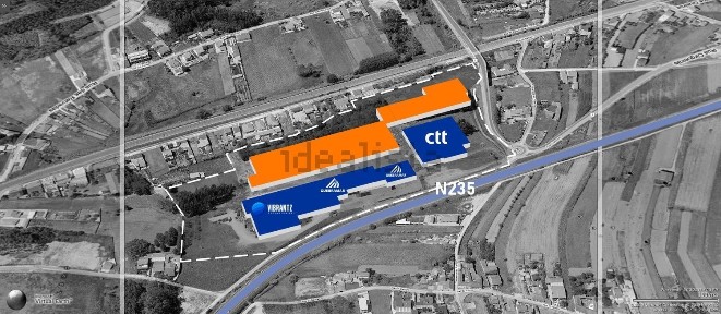 Arrendamento de armazém na Rua Direita