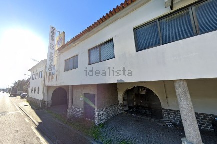 Arrendamento de armazém na Rua Comércio