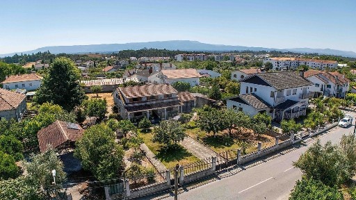 Canas de Senhorim, Rua da Tapada