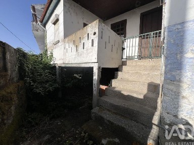 Moradia independente à venda em Santa Cruz da Trapa e São Cristóvão de Lafões