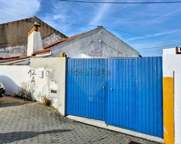 Tramaga, Estrada Sem Nome