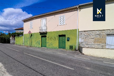 Moradia geminada à venda em Couto de Baixo e Couto de Cima