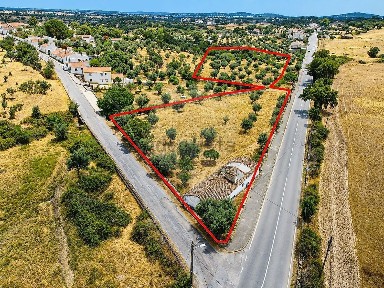 Quinta à venda em Urra