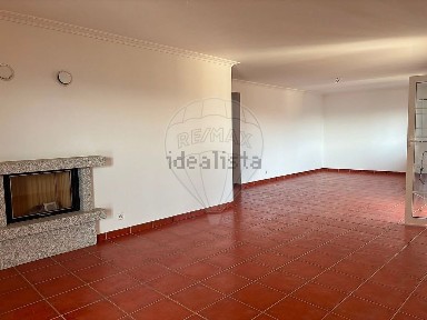 Moradia independente à venda em Penajóia