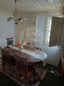 Moradia independente à venda em Barreiro de Besteiros