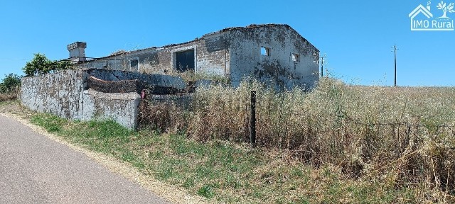 Monte alentejano à venda em São Vicente e Ventosa