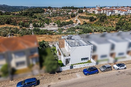 Moradia independente à venda em Insua