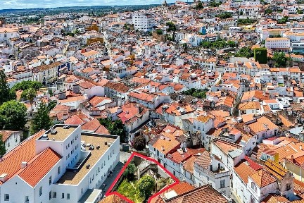 Moradia geminada à venda em Caia - São Pedro - Alcáçova