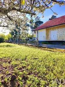 Moradia independente à venda em Santiago de Cassurrães