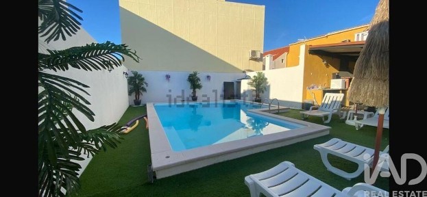 Moradia geminada à venda em Galveias