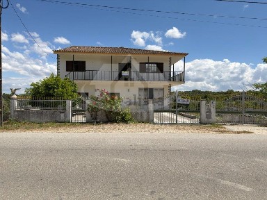 Quinta à venda na Rua da Estrada