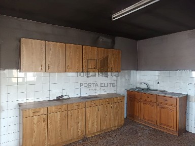 Moradia independente à venda em Silgueiros