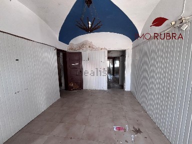 Moradia em banda à venda na Avenida 5 de Outubro