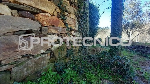 Moradia independente à venda em Destriz
