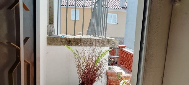Óvoa, Rua Corrente