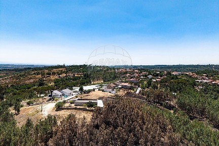 Santiago de Cassurrães, Largo Santa Marinha