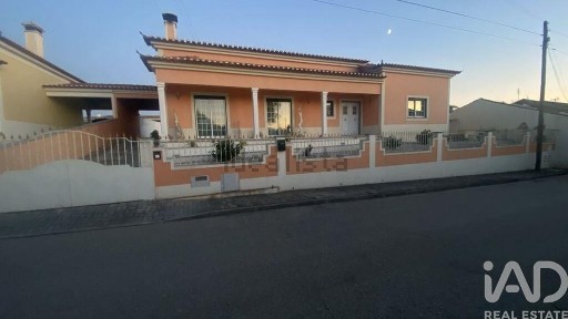 Casa ou moradia à venda em Galveias