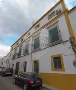 Moradia independente à venda em Caia - São Pedro - Alcáçova