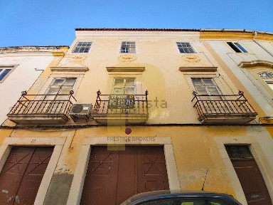 Moradia independente à venda em Assunção - Ajuda - Salvador - Santo Ildefonso