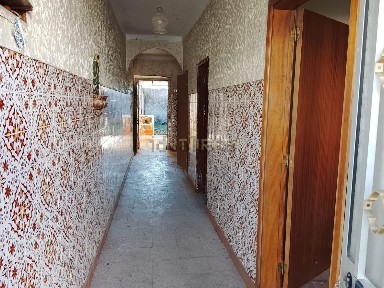 Moradia em banda à venda no Largo da Cabine Eléctrica, 49
