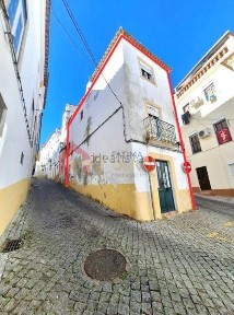 Moradia em banda à venda em Assunção - Ajuda - Salvador - Santo Ildefonso