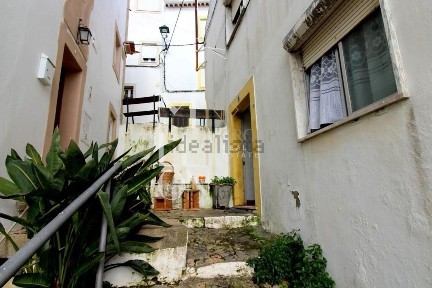 Casa ou moradia à venda na Rua da Costa s/n