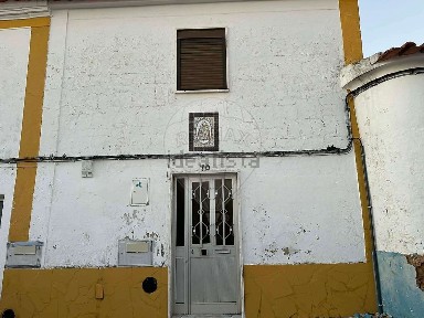 Moradia independente à venda na Rua de Elvas