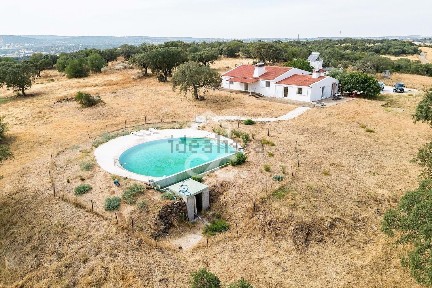 Quinta à venda em Assunção - Ajuda - Salvador - Santo Ildefonso