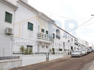 Moradia independente à venda em São João Batista