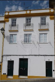 Moradia independente à venda na Praça da República, 44