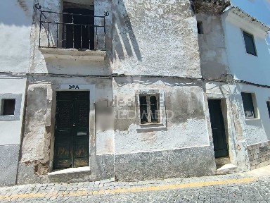 Casa ou moradia à venda na Rua Direita, 30