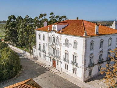 Palácio à venda em Fronteira