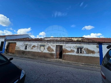 Moradia independente à venda na Rua de São Pedro