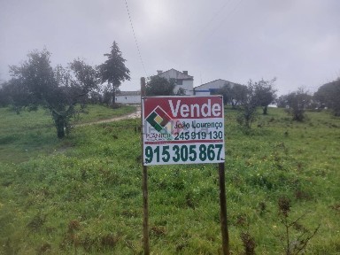 Quinta à venda em Sé e São Lourenço