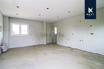 Andar de moradia à venda em Repeses e São Salvador