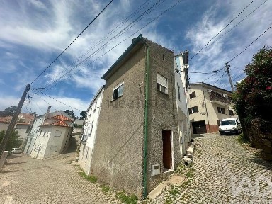 Casa ou moradia à venda em Insua